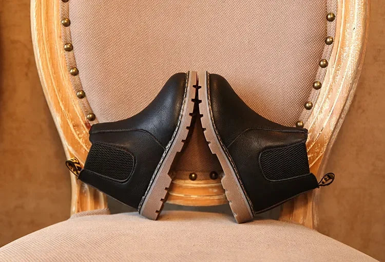 Boys Classic Black Chelsea Boots